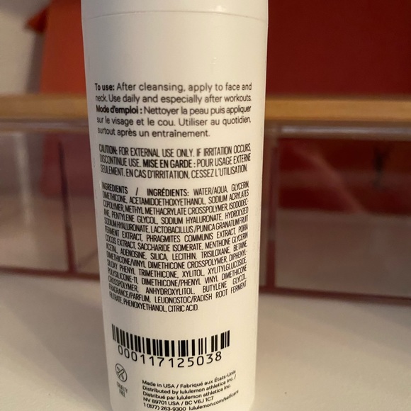 LULULEMON | Crush the Flush Face Moisturizer - Picture 2 of 3